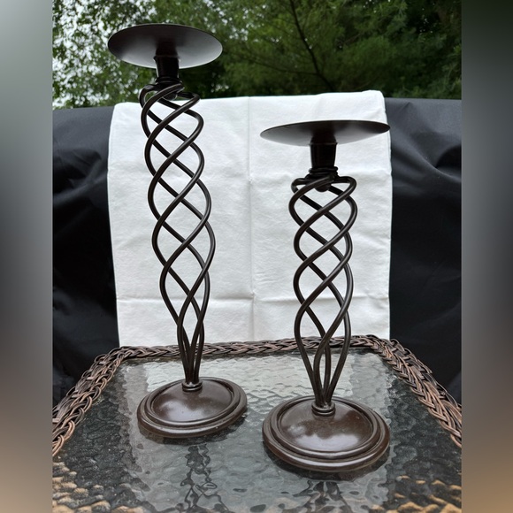 Other - Elegant Brown Spiral Candle Holders set of (2)
